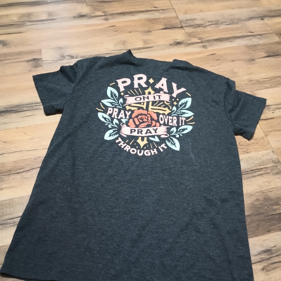 Top - Picture 3 of 4